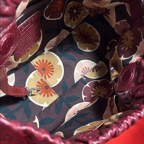 Brighton Leather Elegant Burgundy Shoulder Bag - Picture 8 of 16